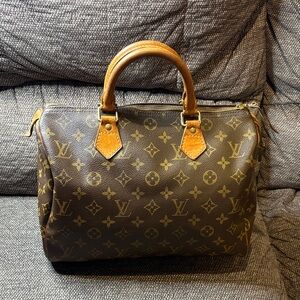 Louis Vuitton Monogram Speedy 30 Classic with lock and key